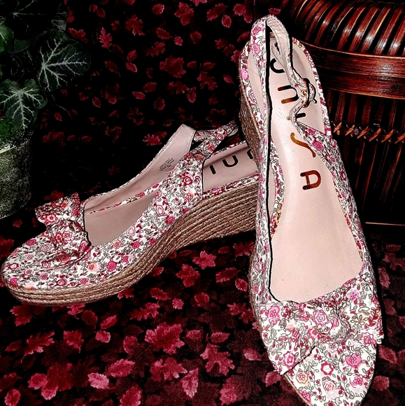 NWOT Unisa Sandals - Picture 5 of 8